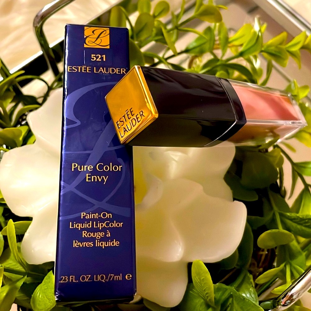 🎀ESTÈE LAUDER®️Liquid Lip Color Envy Liquid Matte 521 Sweet Nothing🎀